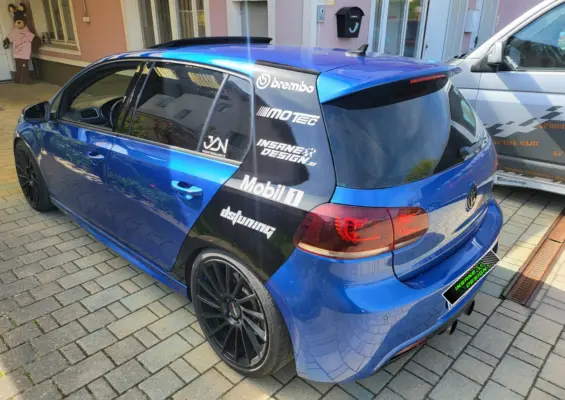 Polepitev in dekoracija osebnega vozila — referenca Insane Design