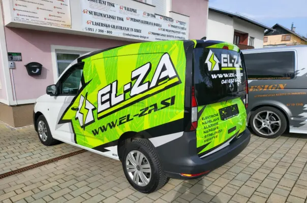 Reklamna polepitev vozila podjetja — referenca Insane Design